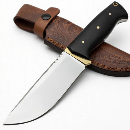 WARIVO CAMPMASTER Knife - White Background